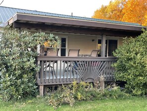 Property grounds - Jones Oaks: rural, private, kid friendly, near D&H Rail Trail, Elk Mtn (Thompson)