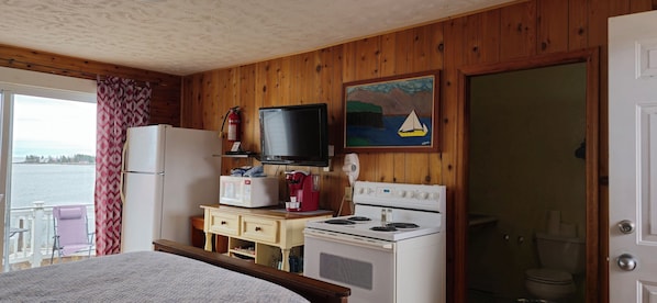 Economy Single Room | Living area