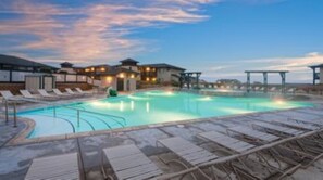 Pool - WorldMark Monterey Marina Dunes at Sanctuary Beach Resort (Marina)