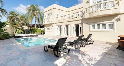 Large 5 bedroom 5.5 bathroom villa with private pool and multiple community amenities.