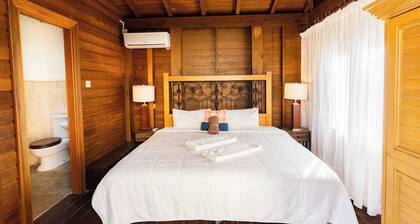 Large 5 bedroom 5.5 bathroom villa with private pool and multiple community amenities.