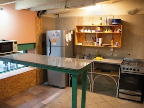 Apartament clàssic | Cuina privada | Microones i bullidora elèctrica