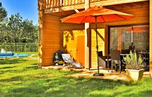 Outdoor dining - Le Colombier Des Bories (Sorges et Ligueux)