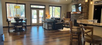 Cozy 2+ bedroom riverfront house in tranquil Cle Elum. Your home away from home.
