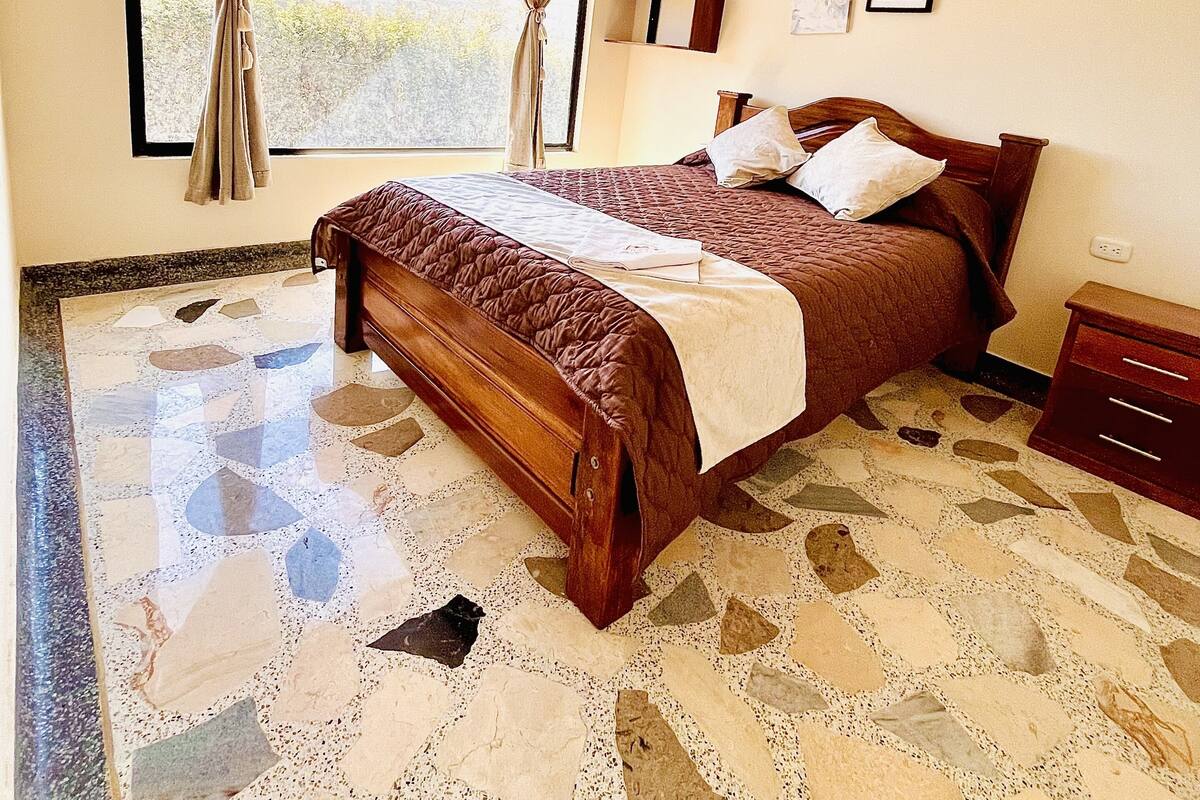 Quarto standard, vista para o jardim | 14 quartos, individualmente decorados, individualmente mobiliados