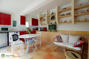 Interior - Gîte de la Vallombrée (TABANAC)