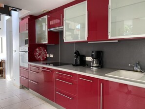 Private kitchen - Le Clos Daniel - Avensan (AVENSAN)