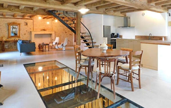 Interior - Awesome home in Monpazier (Monpazier)