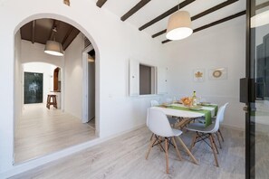 Dining - Home2Book Oceanfront Bliss in Taliarte (Taliarte)