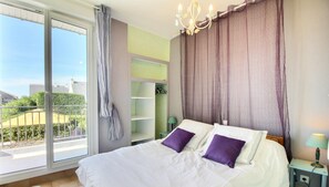 4 habitaciones, tabla de planchar con plancha y wifi gratis 