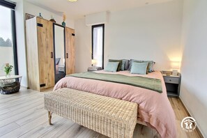 4 Schlafzimmer, Bügeleisen/Bügelbrett, Reisekinderbett, kostenloses WLAN