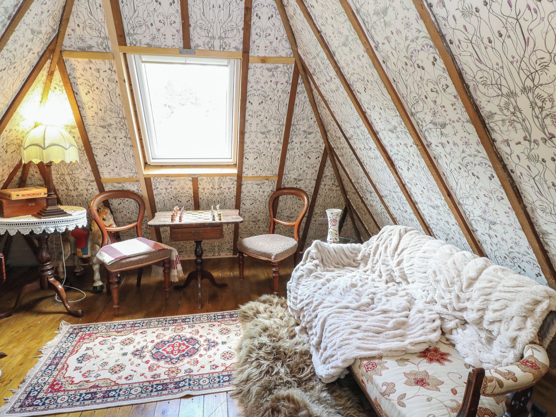 The Cottage In The Woods, Pet Friendly In Connel, Argyll & Bute - Loch Awe