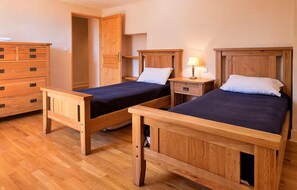 9 chambres, lit parapluie, Wi-Fi gratuit