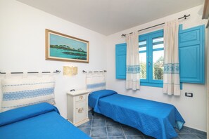 2 Schlafzimmer, Bügeleisen/Bügelbrett, Bettwäsche