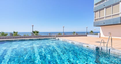Apartment 'Apartamento Moderno' with Sea View, Wi-Fi and Air Conditioning