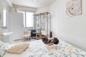 1 bedroom, iron/ironing board, free WiFi, bed sheets