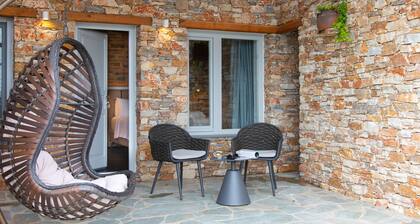 Ferienwohnung 'White and Black Suites Triple' mit Meerblick, WLAN und Klimaanlage