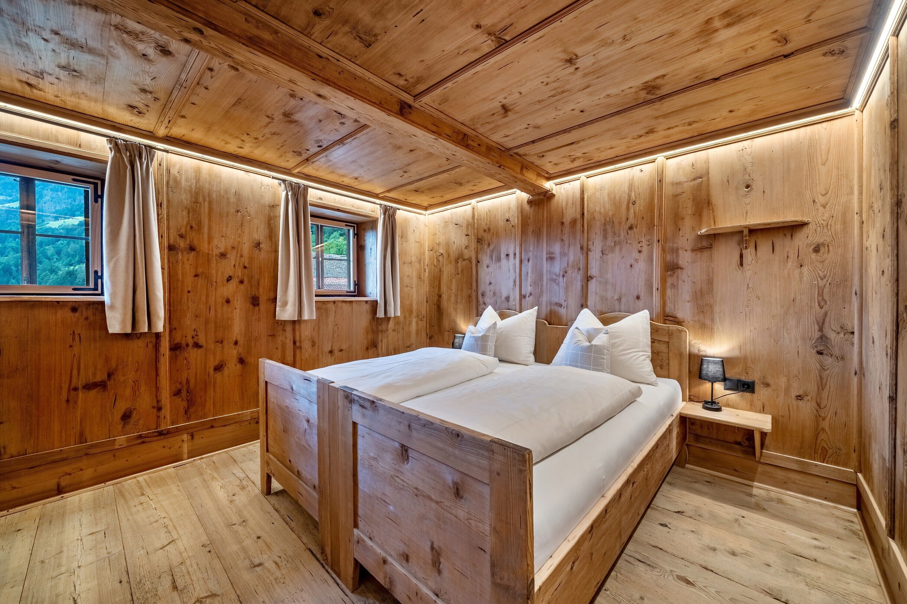 4 chambres, Wi-Fi gratuit, draps fournis