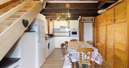 Chalet 'Petit Chalet' semi-detached at Pyrénées 2000 with mountain view, private terrace and Wi-Fi