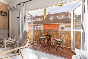 Interior - Holiday Apartment "Salinas" with Private Terrace & Wi-Fi (Fuengirola)