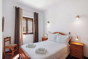 2 camere, ferro/asse da stiro, Wi-Fi gratuito, lenzuola