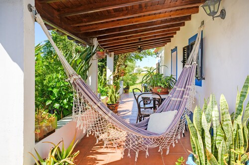 Landhaus 'Monte Da Bárbara' mit privater Terrasse, privatem Garten und WLAN