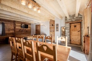 Interior - LA Maison Bleue - Bessans (BESSANS)