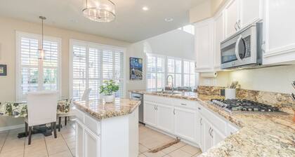 Charming Retreat in Napa with Hot Tub