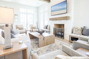 Smart TV, chimenea