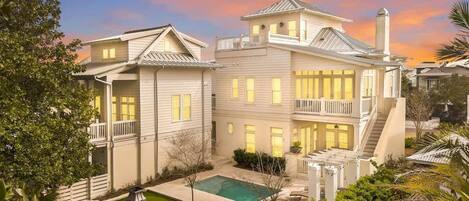Esterni