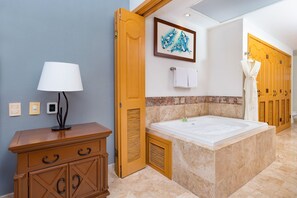 Hair dryer, towels - Villa La Estancia NV by Villa TS Rentals (Nuevo Nayarit)
