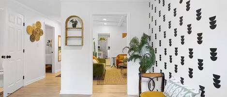 المنشأة من الداخل