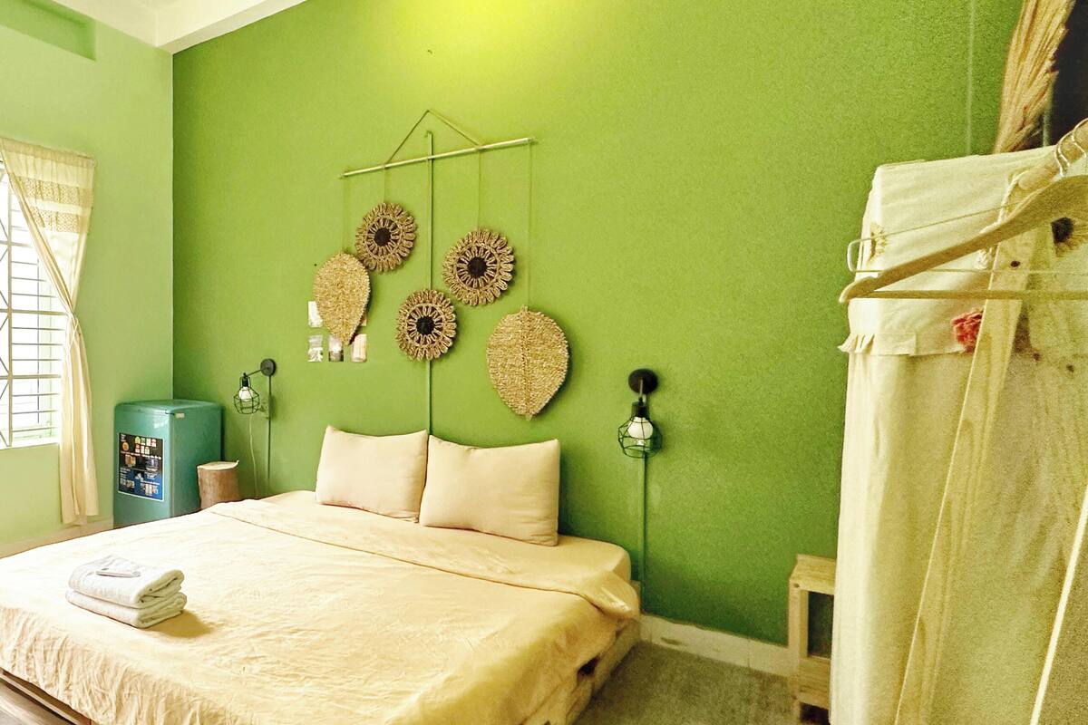 Standard Double Room | Premium bedding, desk, laptop workspace, blackout drapes