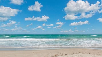 ビーチ、サンラウンジャー、ビーチタオル