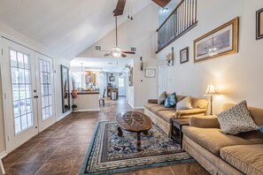 Téléviseur connecté, foyer, chaßne audio