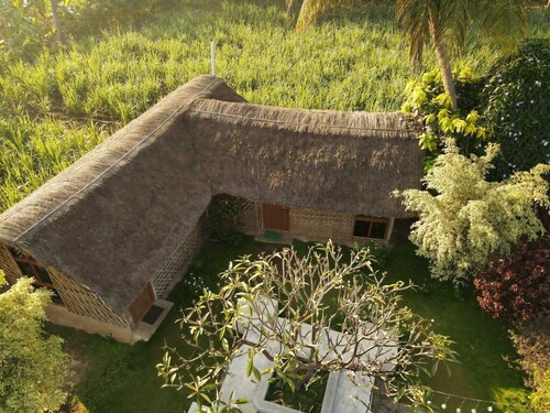 Little banana homestay