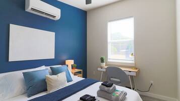 1 bedroom, desk, iron/ironing board, free WiFi