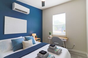 1 bedroom, desk, iron/ironing board, free WiFi