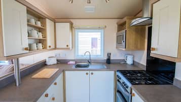 Microwave, oven, stovetop, toaster