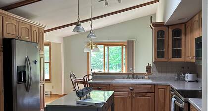 Bluebird Cottage in Ellison Bay