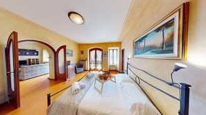 2 habitaciones, wifi gratis y ropa de cama