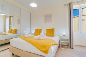 1 室のベッドルーム、アイロン / アイロン台、WiFi (無料)、ベッドシーツ
