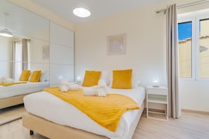 1 bedroom, iron/ironing board, free WiFi, bed sheets