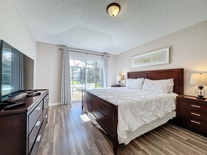 4 habitaciones, tabla de planchar con plancha, wifi y ropa de cama