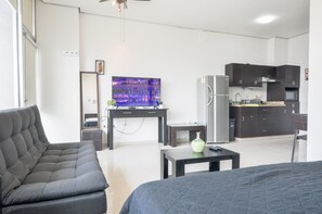1 bedroom, desk, iron/ironing board, free WiFi