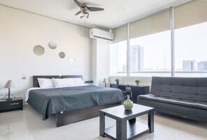 1 Schlafzimmer, Schreibtisch, Bügeleisen/Bügelbrett, kostenloses WLAN