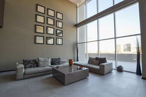 LoftStudio - Comfortable & Excellent Location in Monterrey / Gym & Pool