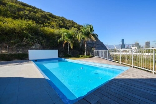 LoftStudio - Comfortable & Excellent Location in Monterrey / Gym & Pool