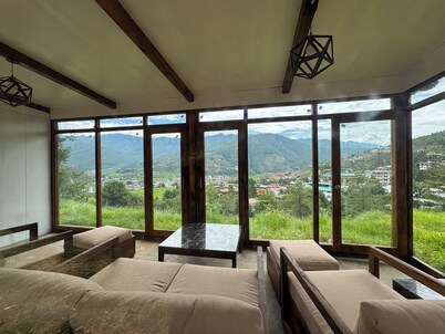 Dzi Pema 飯店