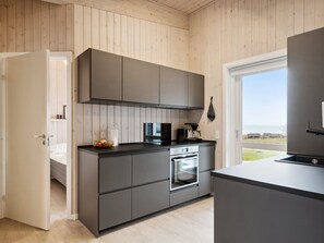 Fridge, dishwasher, cookware/dishes/utensils